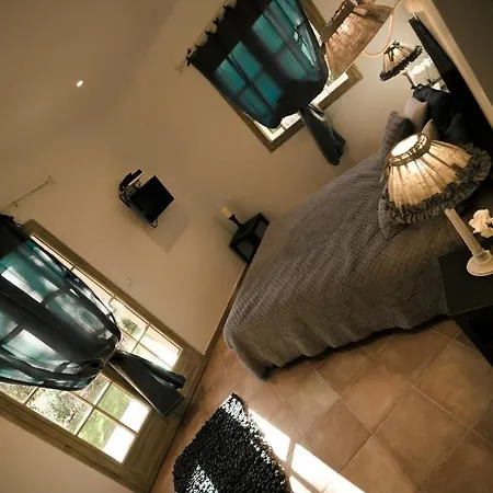 Domaine Finili Villa Cauro