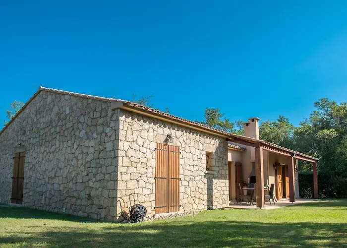Domaine Finili Willa Cauro